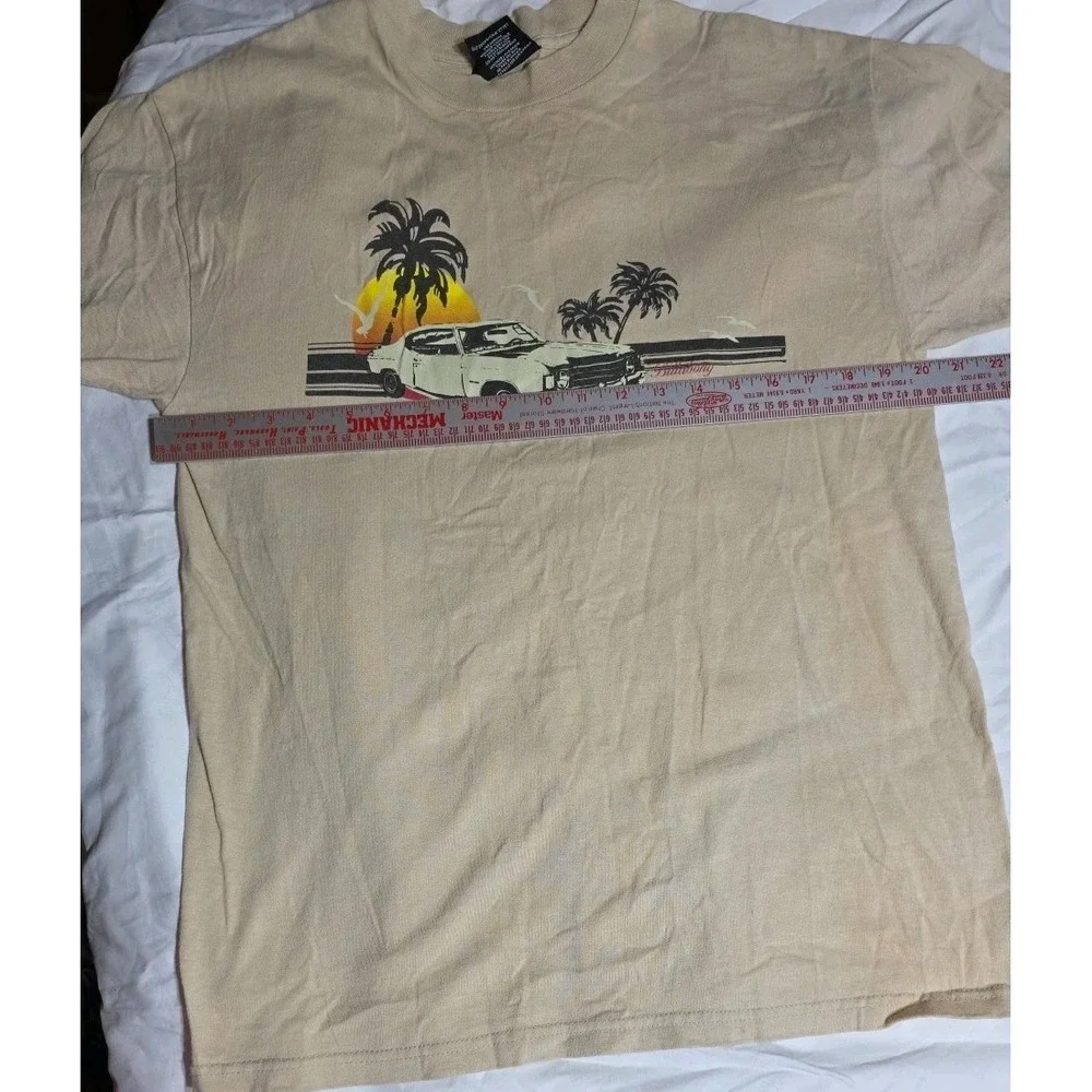 VTG Billabong Logo Y2K Surf Surfing Skate‎ Tan T Shirt Men's Size Medium Car